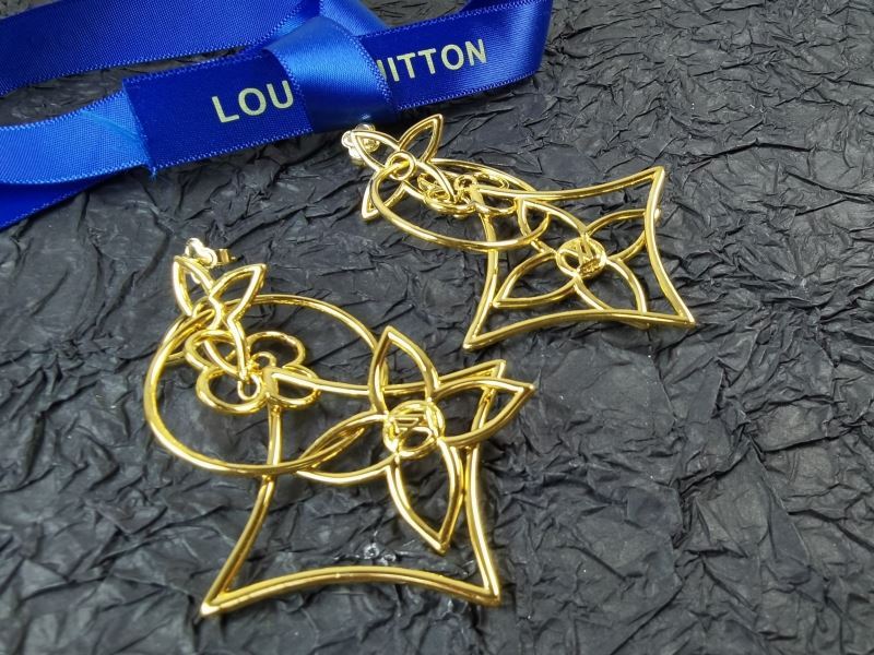 Louis Vuitton Necklaces